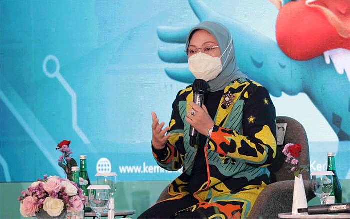 Menteri Ketenagakerjaan Ida Fauziyah menyatakan bahwa salah satu sasaran prioritas pembangunan nasional 2019 – 2024 menitikberatkan pada peningkatan investasi.