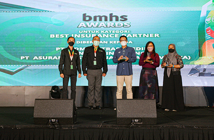 Komisaris Utama Bundamedik, dr. Ivan Rizal Sini memberikan sambutan saat perayaan hari jadi Bundamedik Healthcare System (BHMS) ke-49.
