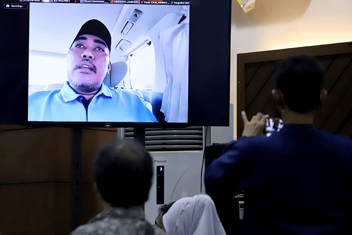 Anggota DPD Jimly Asshiddiqie saat menjadi pembicara dalam dialog kenegaraan di Media Centre kompleks Parlemen, MPR/DPR-DPD.