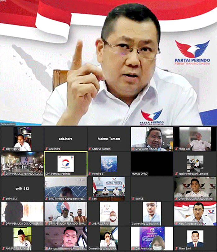 Ketua Umum DPP Partai Perindo Hary Tanoesoedibjo memberikan arahan di depan kader Pemuda Perindo diseluruh Indonesia dalam rangka HUT Pemuda Perindo ke-6.