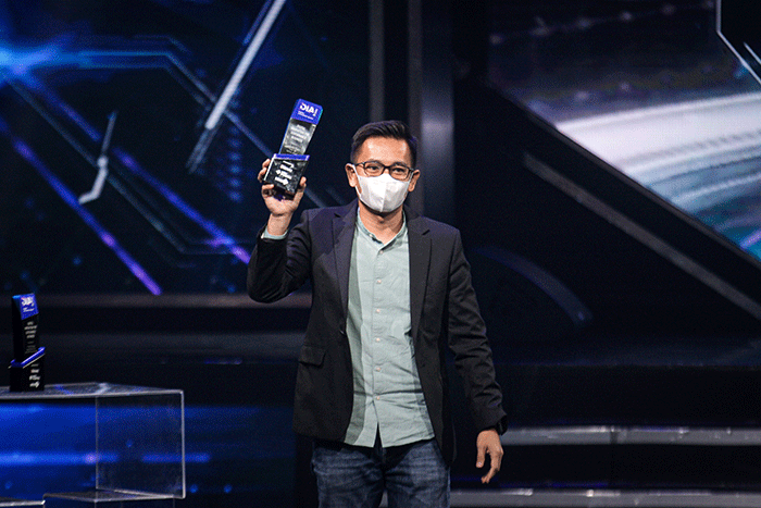 VP Information Technology, Erick Elviyendra saat menerima penghargaan Digital Innovation Award (DIA) 2022.