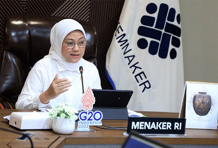 Ida Fauziyah mengemukakan berbagai upaya yang dilakukan Kemennaker dalam memberdayakan dan memberikan perlindungan terhadap tenaga kerja perempuan.