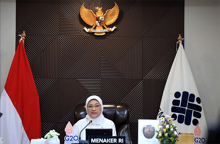 Ida Fauziyah mengemukakan berbagai upaya yang dilakukan Kemennaker dalam memberdayakan dan memberikan perlindungan terhadap tenaga kerja perempuan.