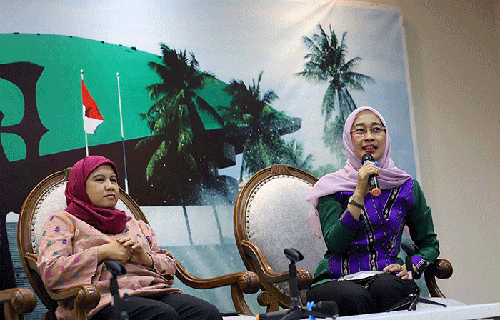 Diskusi Dialektika, Demokrasi di Media Center, Gedung Nusantara III, Kompleks Parlemen MPR/DPR-DPD, Senayan, Jakarta, Kamis (14/4/2022).