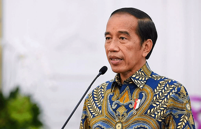 Presiden Jokowi Tandatangani Aturan Soal THR dan Gaji ke-13 bagi ASN, TNI dan Polri.