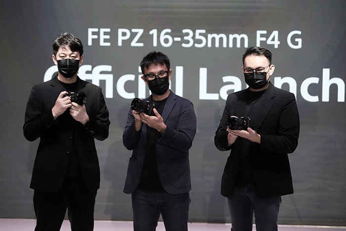 Peluncurkan Lensa FE PZ 16-35mm F4 G di Jakarta, Kamis (14/4/2022).