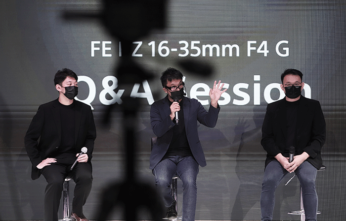 Peluncurkan Lensa FE PZ 16-35mm F4 G di Jakarta, Kamis (14/4/2022).