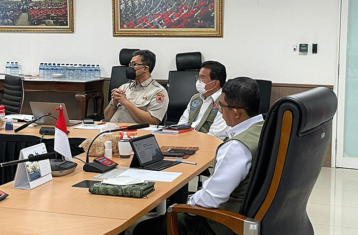 Kepala Badan Nasional Penanggulangan Bencana (BNPB) Letnan Jenderal Suharyanto memberikan paparannya saat pada media briefing GPDRR 2022, Kamis (14/4/2022).