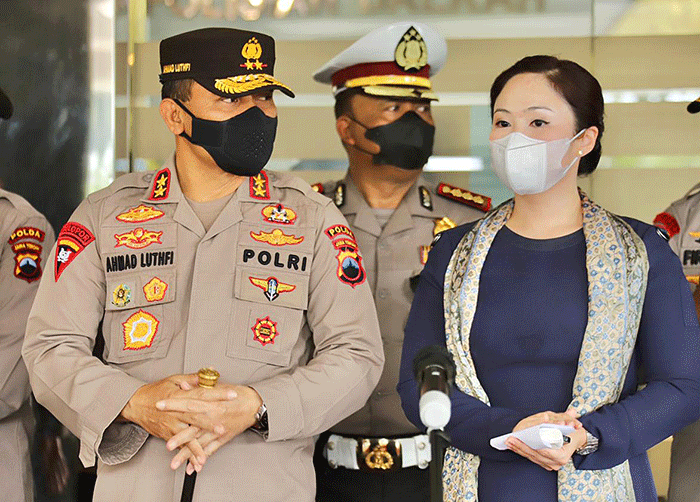 Kegiatan yang dihadiri sejumlah pejabat Polda Jateng itu dilaksanakan di Loby Mapolda Jateng pada Senin, (18/4/2022).