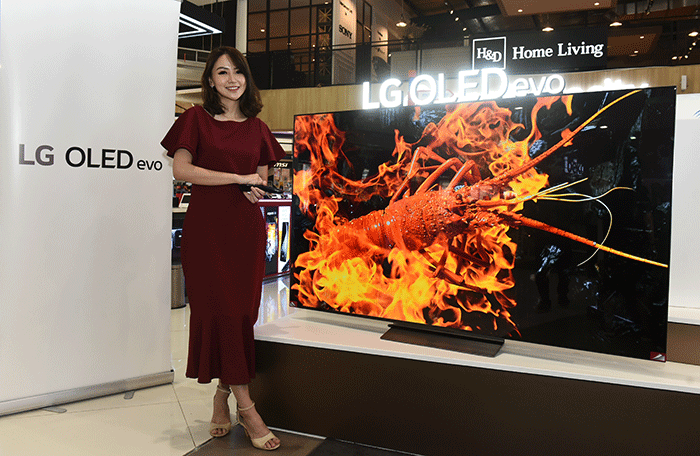 Pabrikan perangkat elektronik asal Korea Selatan ini juga memperkenalkan pembaruan pada QNED Mini LED TV sebagai kategori TV LED premium miliknya.