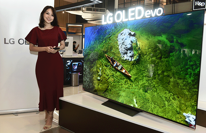 Pabrikan perangkat elektronik asal Korea Selatan ini juga memperkenalkan pembaruan pada QNED Mini LED TV sebagai kategori TV LED premium miliknya.
