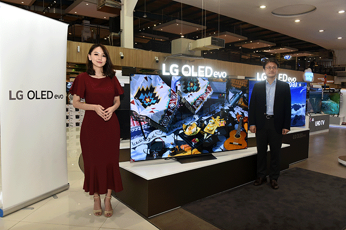 Pabrikan perangkat elektronik asal Korea Selatan ini juga memperkenalkan pembaruan pada QNED Mini LED TV sebagai kategori TV LED premium miliknya.
