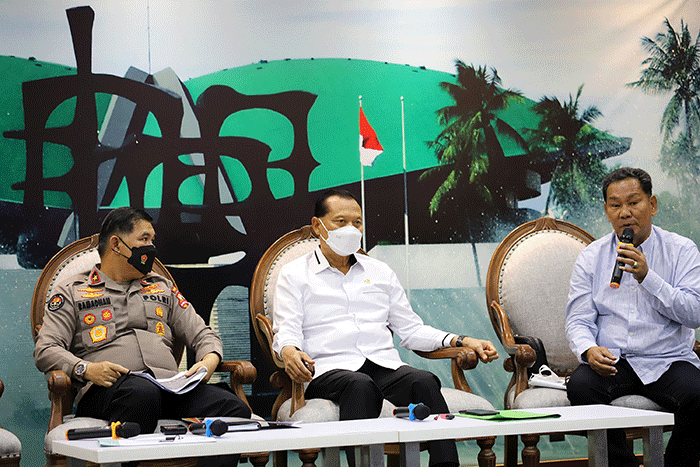 Diskusi Dialektika Demokrasi di Media Center, Nusantara III, Kompleks Parlemen MPR/DPR-DPD, Senayan, Jakarta, Kamis (21/4/2022).