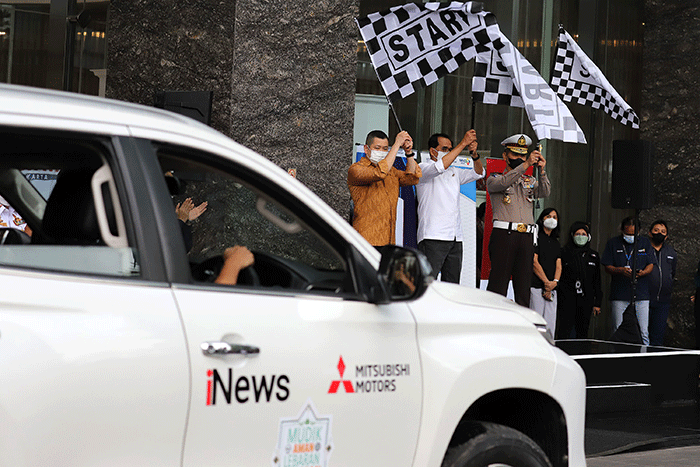 Pelepasan tim liputan MNC Media arus mudik dan arus balik Lebaran 2022 di iNews Tower, Jakarta, Kamis (21/4/2022).
