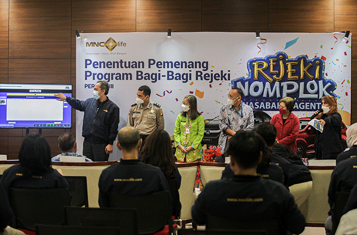 Direktur Utama MNC Life, Febriyani Sjofjan Yahya saat membuka acara penentuan pemenang program bagi-bagi rejeki MNC Life di iNews Tower, Kebon Sirih.