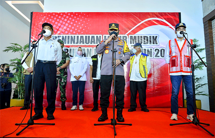 Kapolri Jenderal Listyo Sigit Prabowo mengapresiasi kepada masyarakat yang telah melakukan mudik Hari Raya Idul Fitri atau Lebaran tahun 2022 lebih awal.