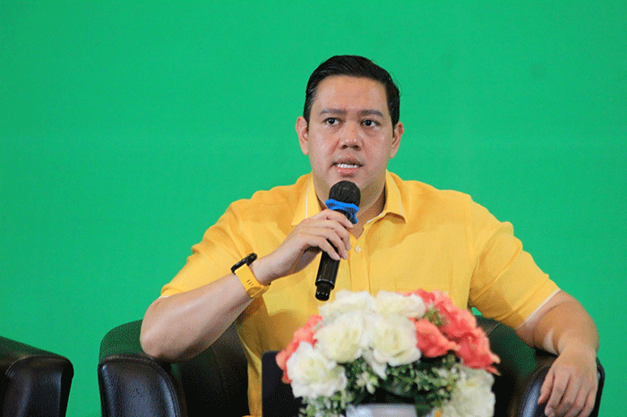 Diskusi Publik Virtual Sosialisasi Analog Switch Off dan Seremoni Penyerahan Bantuan Set Top Box.