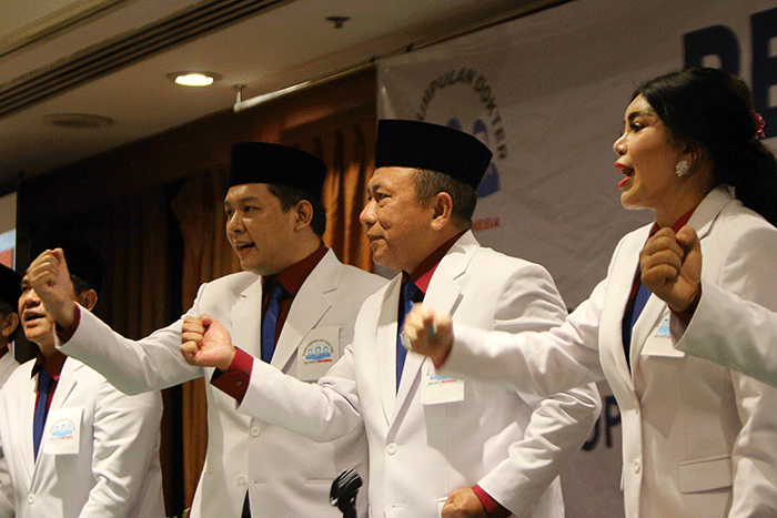 Pelantikan pengurus Pusat Perkumpulan Dokter Seluruh Indonesia (PDSI) di Jakarta, Rabu (27/4/2022).