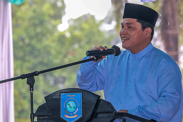 Menteri BUMN Erick Thohir yang juga Pembina Umum Majelis Dzikir At-Thohir menghadiri Tabligh Akbar Dan Santunan Anak Yatim Majelis Dzikir At-Thohir.