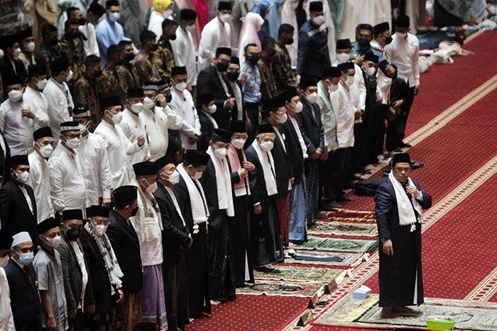 Umat Islam melaksanakan Shalat Idul Fitri 1443 H di Masjid Istiqlal, Jakarta Pusat, Senin (2/5/2022).