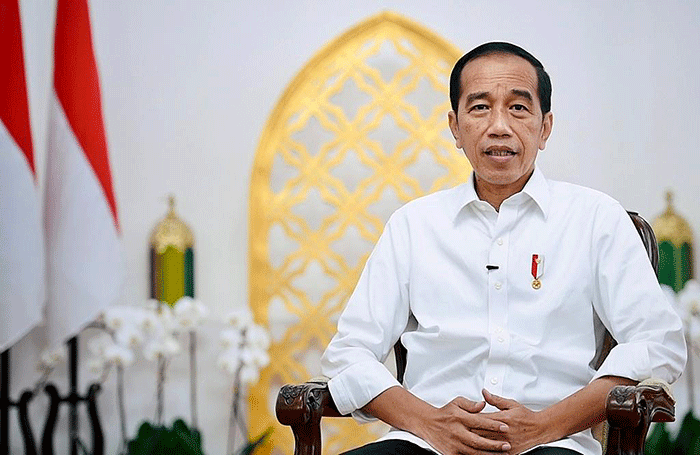Presiden Jokowi mengimbau masyarakat yang melakukan perjalanan mudik dengan menggunakan kendaraan pribadi pada Idul Fitri tahun ini untuk kembali lebih awal.