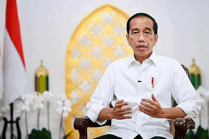 Presiden Jokowi mengimbau masyarakat yang melakukan perjalanan mudik dengan menggunakan kendaraan pribadi pada Idul Fitri tahun ini untuk kembali lebih awal.