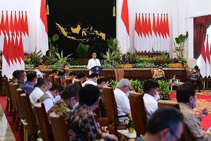 Presiden Jokowi Sampaikan Arahan Pada Sidang Kabinet Paripurna