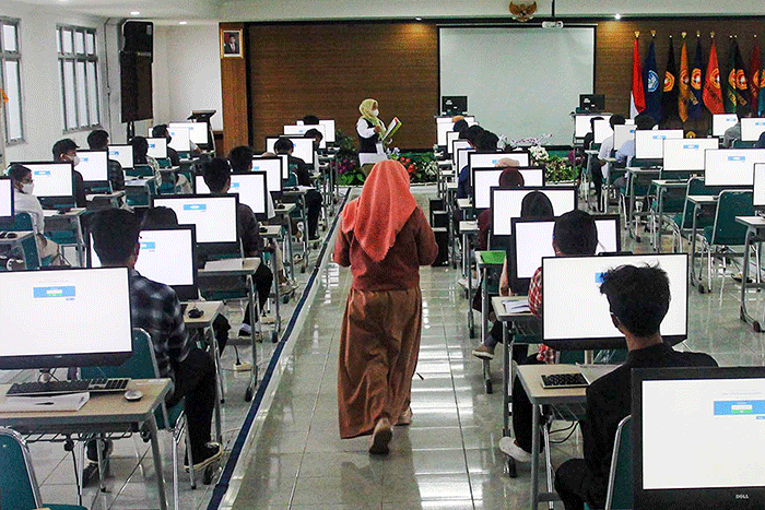 Begini Suasana UTBK SBMPTN 2022 Hari Pertama Di Jakarta