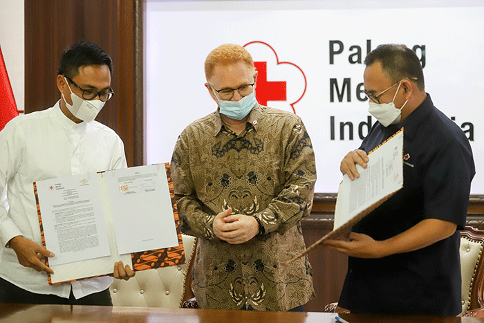 Penandatanganan kerja sama di Gedung Markas PMI Pusat, Jakarta, Kamis (19/5/2022).