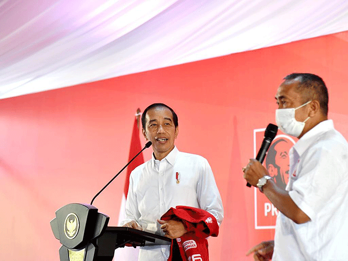 Untuk mengatasi persoalan tersebut, Presiden mengakui telah memutuskan beberapa kebijakan untuk mengatasi persoalan tersebut.