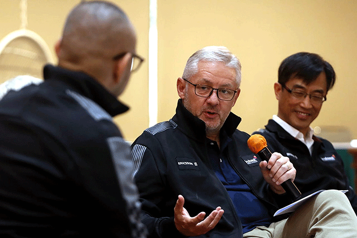 Keterangan pers terkait Indosat Ooredoo Hutchison Menjadi Official 5G Partner di Ajang Jakarta E-Prix 2022 Powered by Ericsson di Jakarta (31/5/2022).