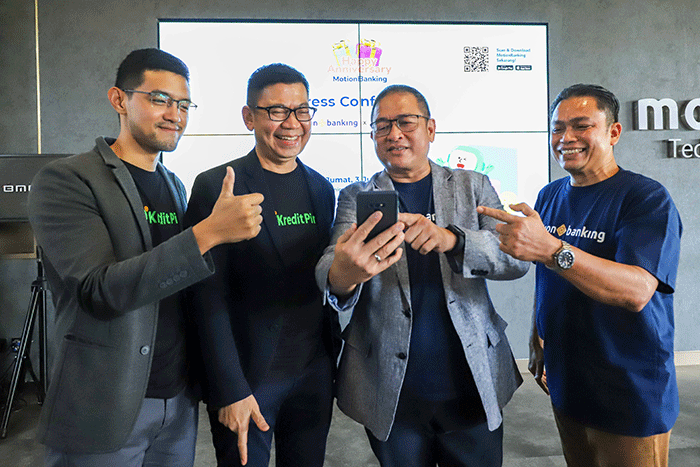 Peluncuran kerja sama antara MotionBanking dan Kredit Pintar di MNC Financial Center, MNC Center, Kebon Sirih, Jakarta Pusat, Jumat (3/6/2022).