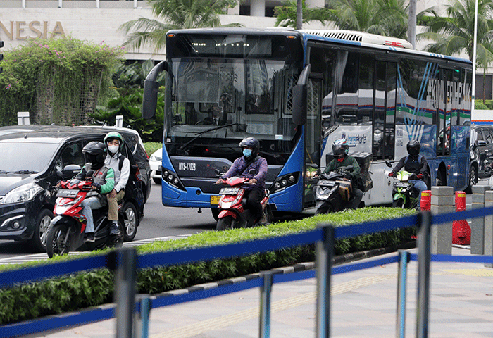 Pemprov DKI Jakarta Luncurkan Tiga Bus Listrik Transjakarta