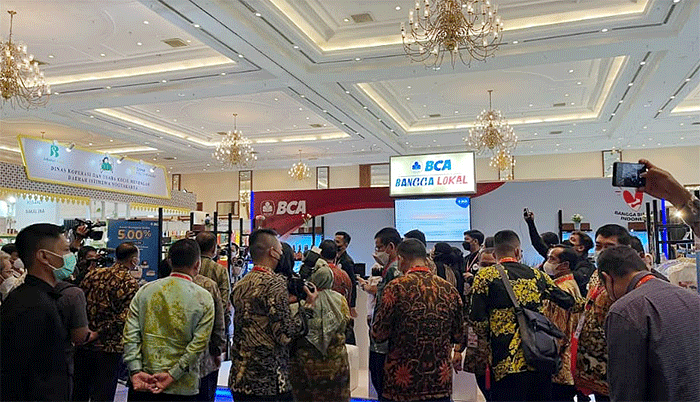 EVP Commercial dan SME BCA Freddy Iman (kiri) saat acara gelaran Indonesia Maju Expo dan Forum.