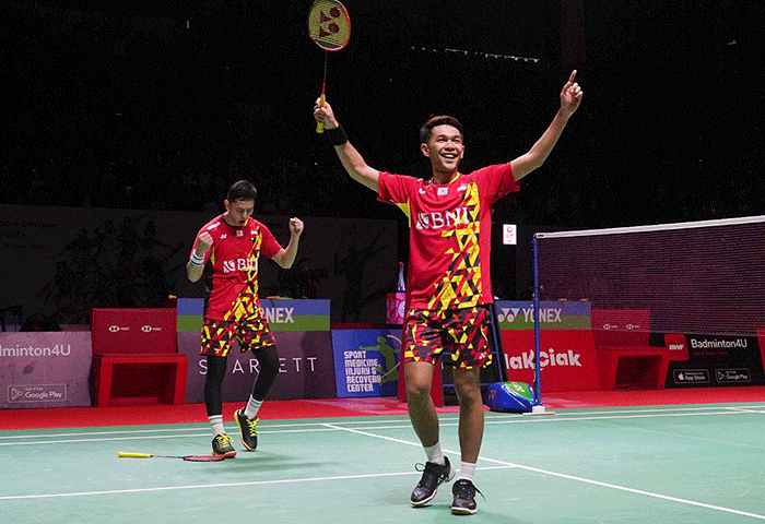 Fajar Alfian dan Muhammad Rian Ardianti dalam pertandingan Final Ganda Putra Daihatsu Indonesia Masters 2022 melawan Liang Wei Keng dan Wang Chang.