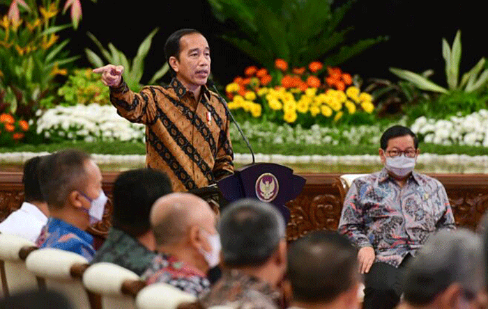 Pembukaan Rapat Koordinasi Nasional Pengawasan Intern Pemerintah Tahun 2022 di Istana Negara, Jakarta, Selasa (14/6/2022).