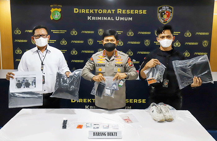 Konferensi pers kasus tindak pindana mengakses sistem elektronik tanpa izin atau Skimming dan atau tindak pidana pencucian uang.
