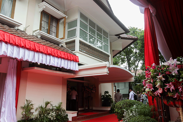 Kapolri Jenderal Listyo Sigit Prabowo meresmikan Rumah Kebangsaan Cipayung bersama dengan mahasiswa yang tergabung dalam Kelompok Cipayung Plus.
