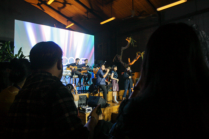 HIVI!, Gerald Situmorang dan Ify Alyssa saat berkolaborasi dalam acara Launch Event Unlimited TuneCore Indonesia di Senopati, Jakarta Selatan, Rabu (29/6/2022).