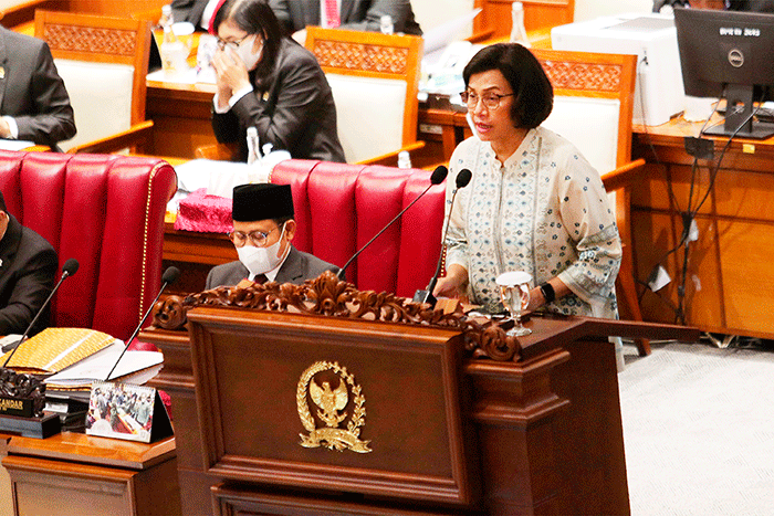 Rapat paripurna ke-26 masa persidangan V tahun 2021-2022 di Kompleks Parlemen, Senayan, Jakarta, Kamis (30/6/2022).