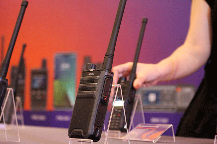 Peluncuran seri mobile radio profesional terbaru di Indonesia di Jakarta, Sabtu (2/7/2022).
