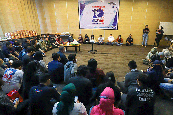 Syukuran perayaan HUT ke-10 Sindonews.com di Gedung Sindo, MNC Center, Kebon Sirih, Jakarta Pusat, Senin (4/7/2022).