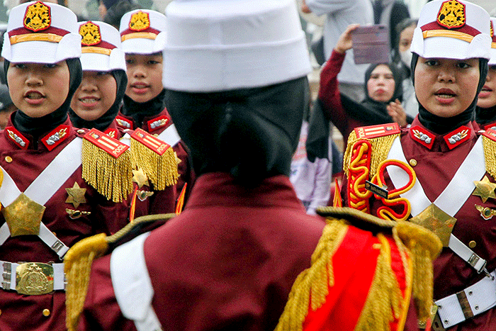 Aksi sejumlah polisi cilik (Pocil) di kawasan Car Free Day (CFD) kawasan Bundaran HI, Jakarta, Minggu (3/7/2022).