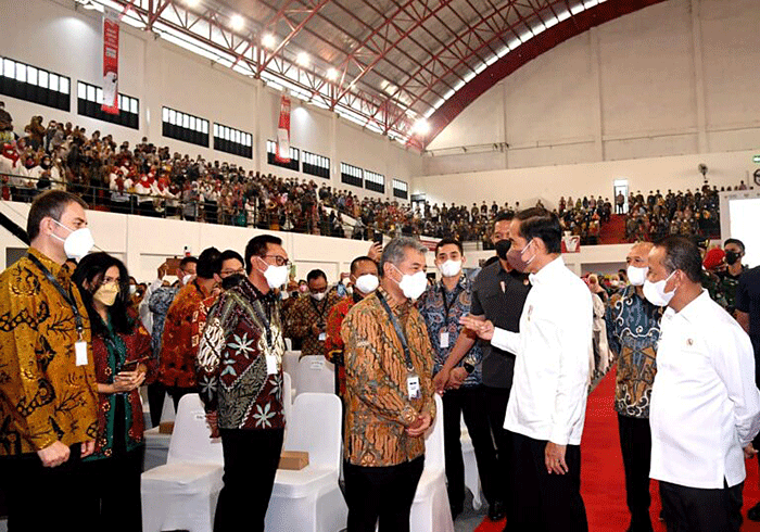 Presiden Jokowi menyampaikan pidatonya pada acara Pemberian Nomor Induk Berusaha (NIB) Pelaku Usaha Mikro Kecil (UMK) Perseorangan Tahun 2022.