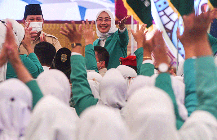 Menteri Pertahanan Prabowo Subianto saat menghadiri pembukaan Kongres Fatayat NU ke-16 di Dinning Hall, Jakabaring Sport City Palembang, Jumat (15/7/2022).