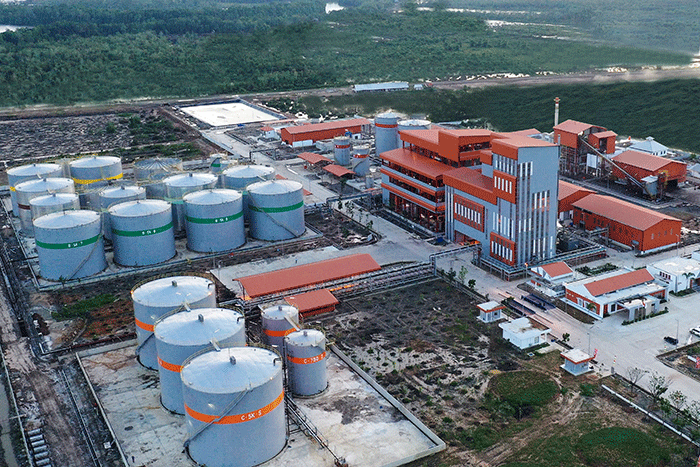 FAME hasil dari pabrik biodiesel milik JARR merupakan bahan bakar nabati jenis biodisel untuk pencampuran bahan bakar minyak jenis solar.