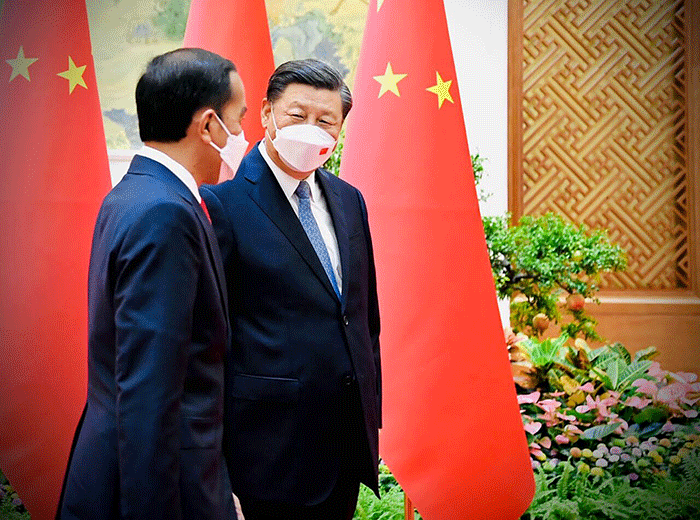 Presiden Jokowi melakukan pertemuan bilateral dengan Presiden Republik Rakyat Tiongkok (RRT) Xi Jinping di Villa 14, Diaoyutai State Guesthouse.