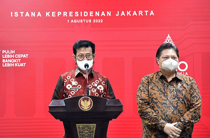 Presiden Joko Widodo mendorong jajarannya untuk meningkatkan produksi jagung nasional dari hulu hingga ke hilir dalam rapat terbatas bersama jajarannya.