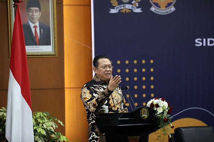 Ketua MPR Bambang Soesatyo memberikan kata sambutan dalam Forum Tematik Bakohumas di Ruang Delegas, Nusantara v. Kompleks Parlemen MPR/DPR-DPD.