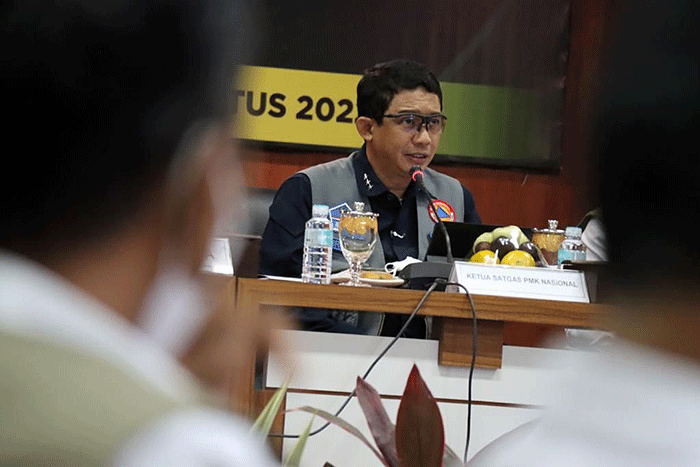 Ketua Satgas Penyakit Mulut dan Kuku (PMK), Letjen TNI Suharyanto menaruh perhatian besar terhadap progres penanganan PMK di daerah.